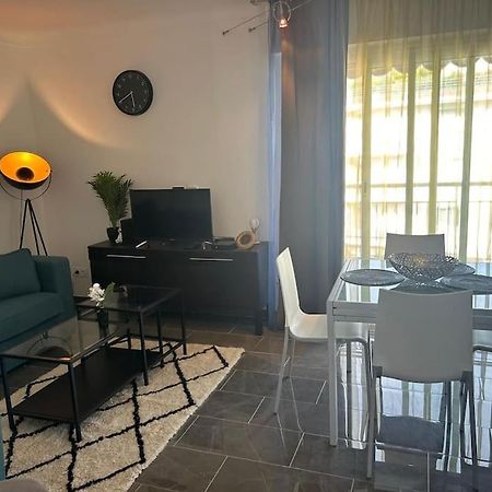 Lovely Stay In Roquebrune-Cap-Martin With See View Esterno foto